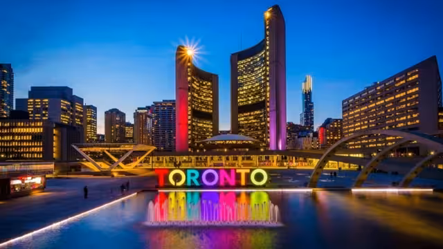 تورونتو.. "Toronto"