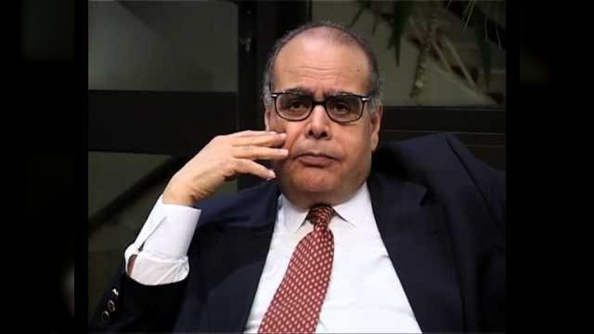 نصر حامد أبو زيد.. المسافة الحرجة بين النقد والقداسة