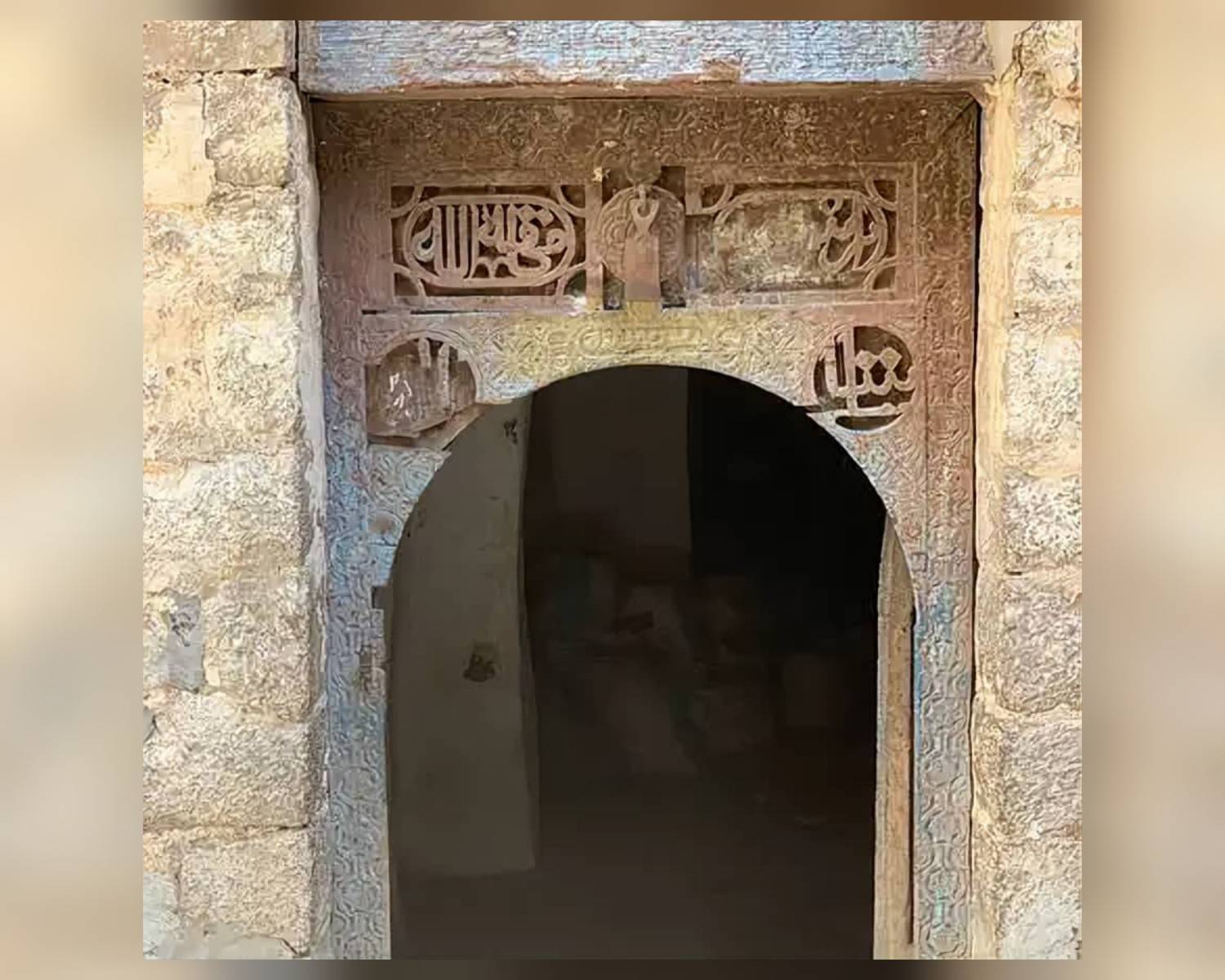 أبواب ما زالت تُطرَق