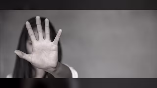 مركز اليمن لدرسات حقوق الإنسان يدعو لاحترام حقوق المرأة ومناهضة العنف