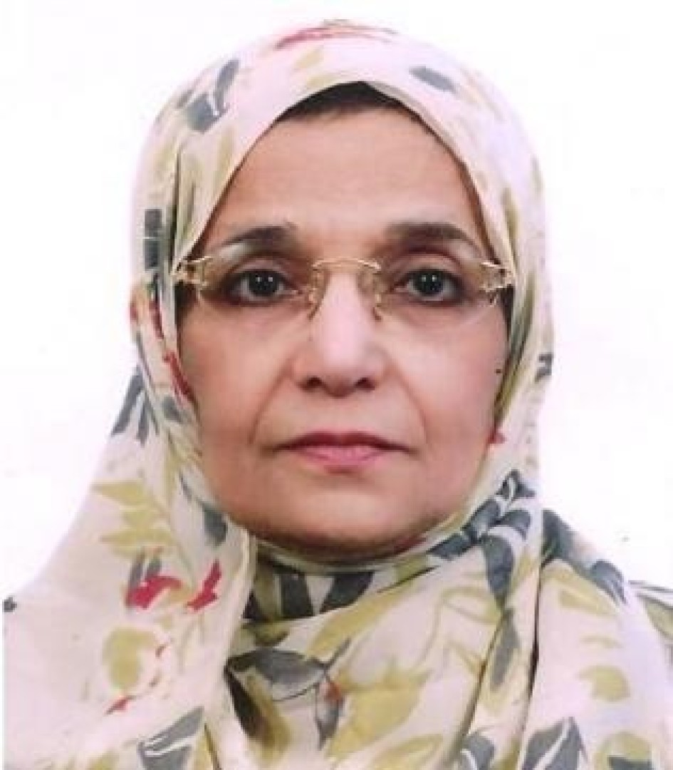 عزة غانم عزة غانم