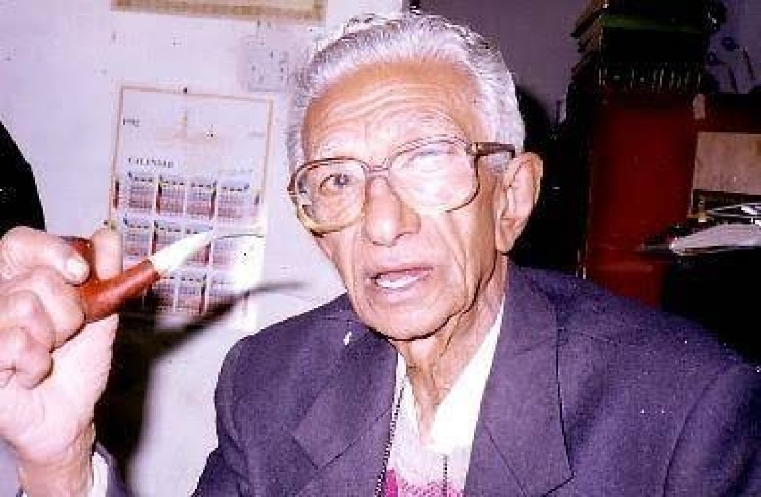 حمزة علي لقمان حمزة علي لقمان