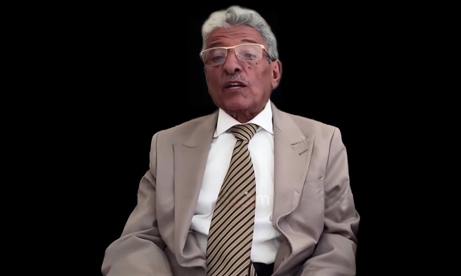 أبو أصبع يستعيد طفولة اليمن المنسيّة قبل التحولات الكبرى