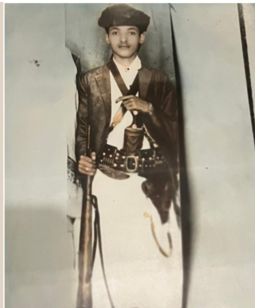 يحيى ابو  اصبع في عمر الشباب 