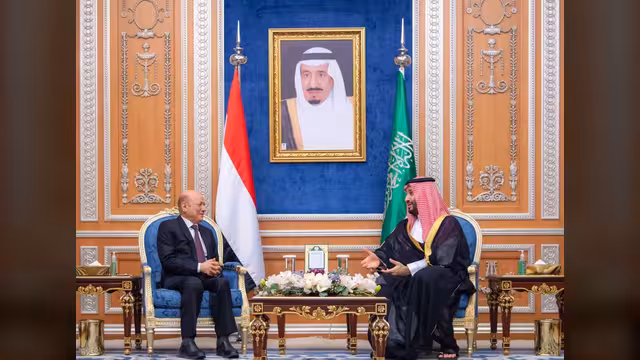 السعودية ترحب بطلب العليمي عقد مؤتمر شامل في الرياض يجمع كافة المكونات الجنوبية