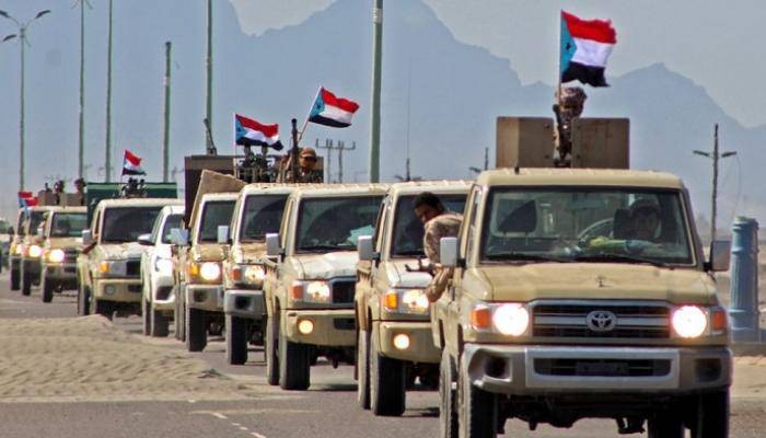 إعلان الزبيدي والخيارات المفتوحة: انفصال مؤجل أم مناورة سياسية؟