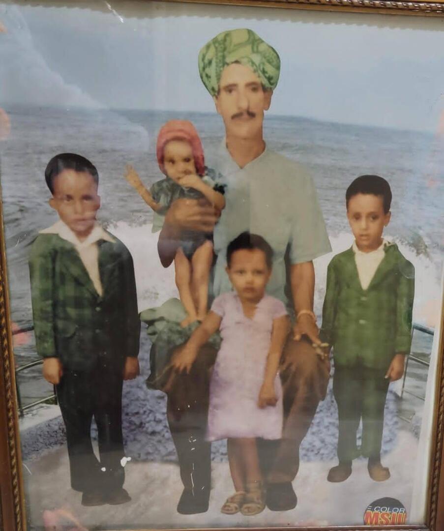 أحمد حيدر وابناءه