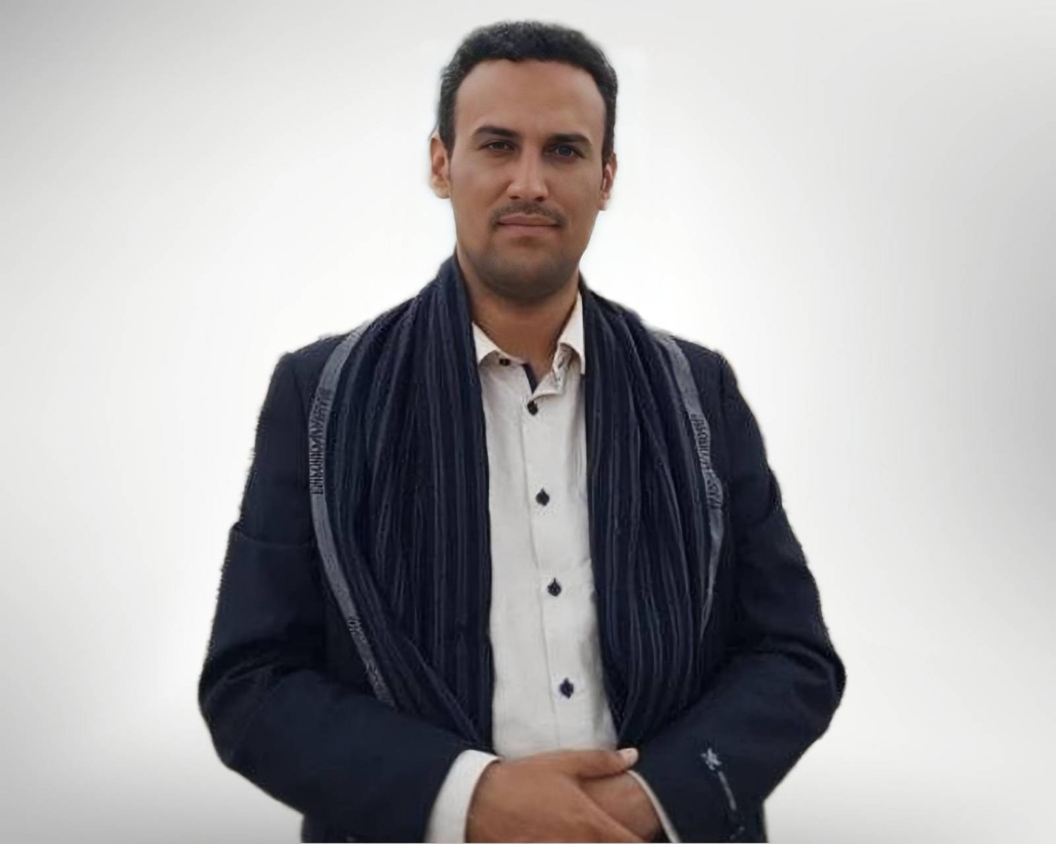 لجنة الصحفيين ومرصد الحريات يطالبان بتنفيذ حكم الإفراج عن الصحفي ناصح شاكر