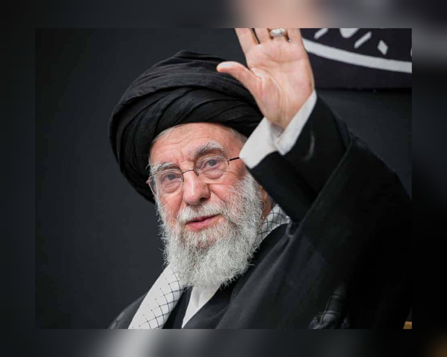 إيران بعد خامنئي: هل يتغير النظام أم يعيد تشكيل نفسه؟