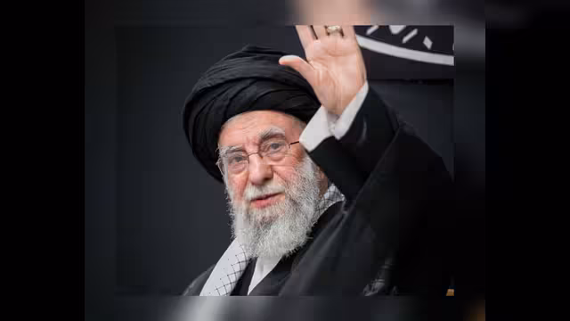 إيران بعد خامنئي: هل يتغير النظام أم يعيد تشكيل نفسه؟