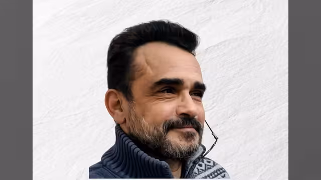 رحيل الصحفي عبدالوهاب مُزارِعَهْ