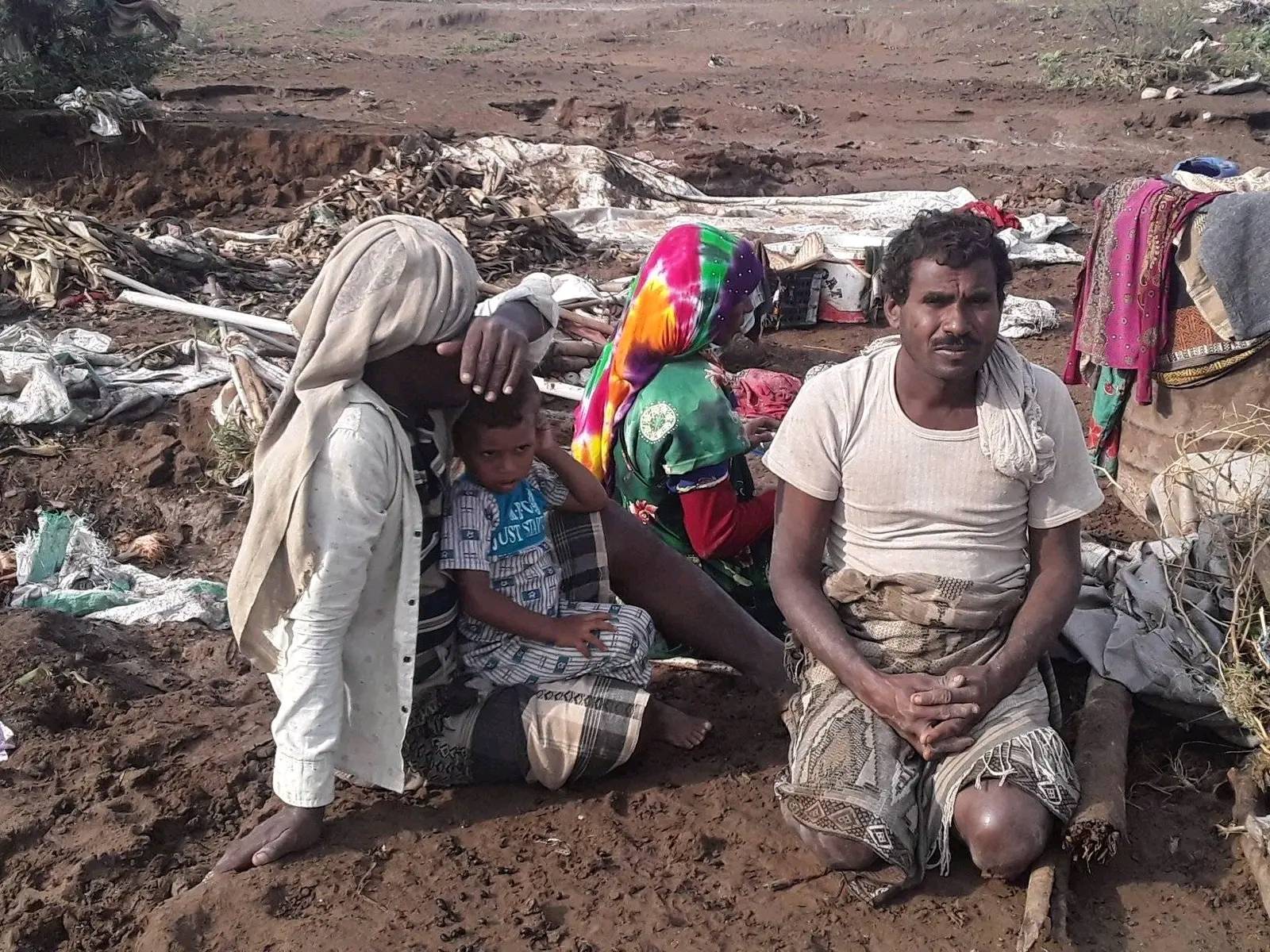 تهامة.. جغرافيا الألم المفتوح في وجه الحرب والسيول