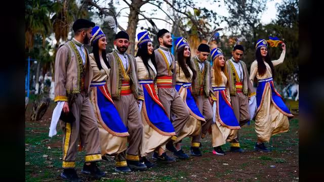 السريان.. أن تكون ظلاً لشمس الآخرين