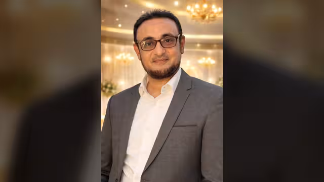 شكري حسين