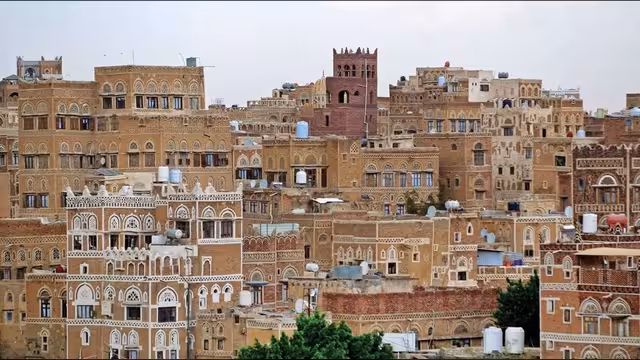 الاستثمار الخليجي في اليمن: من التدفق إلى التسرب